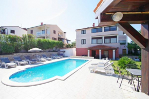 Apartments Lavinija